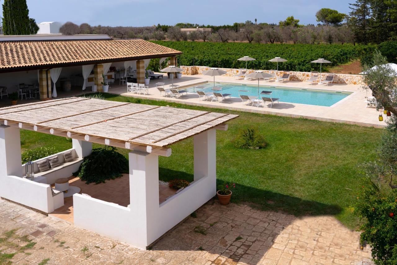 Masseria Tenuta Flora Maria เลเวราโน ภายนอก รูปภาพ