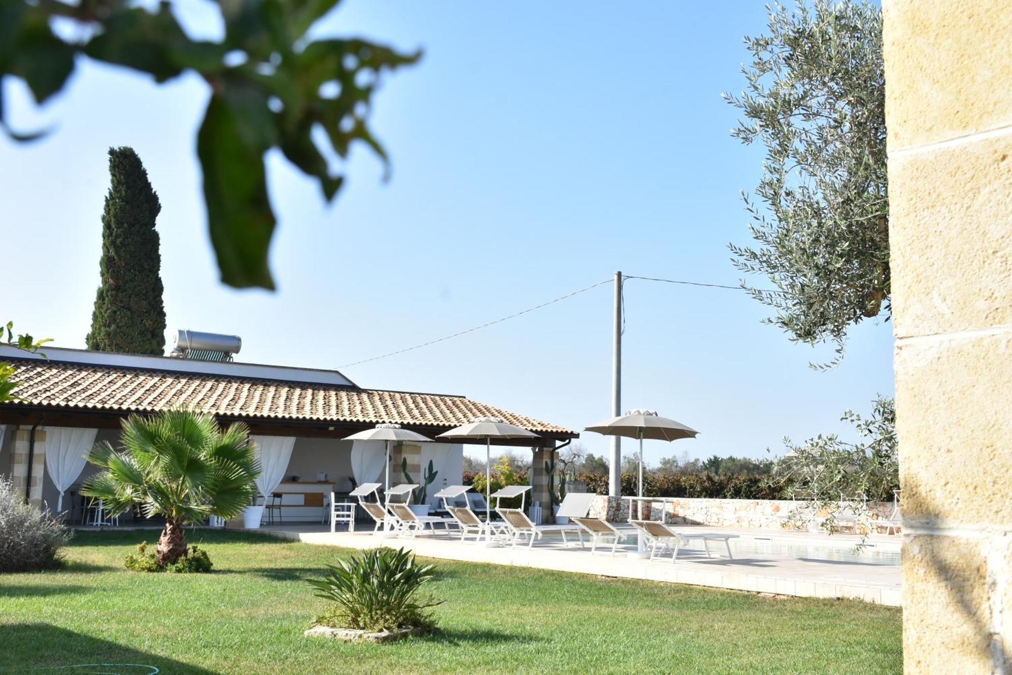 Masseria Tenuta Flora Maria เลเวราโน ภายนอก รูปภาพ