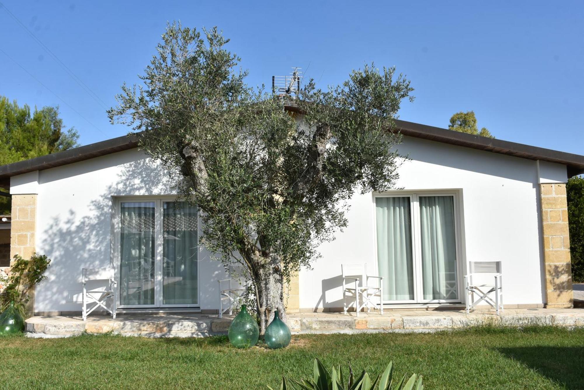 Masseria Tenuta Flora Maria เลเวราโน ภายนอก รูปภาพ