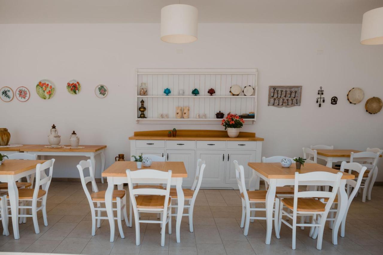 Masseria Tenuta Flora Maria เลเวราโน ภายนอก รูปภาพ