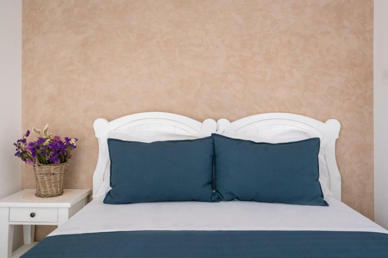 Masseria Tenuta Flora Maria เลเวราโน ภายนอก รูปภาพ