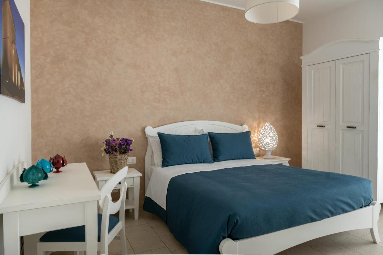 Masseria Tenuta Flora Maria เลเวราโน ภายนอก รูปภาพ
